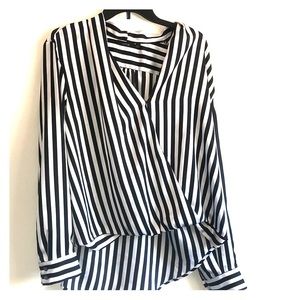 APT9 black and white Blouse